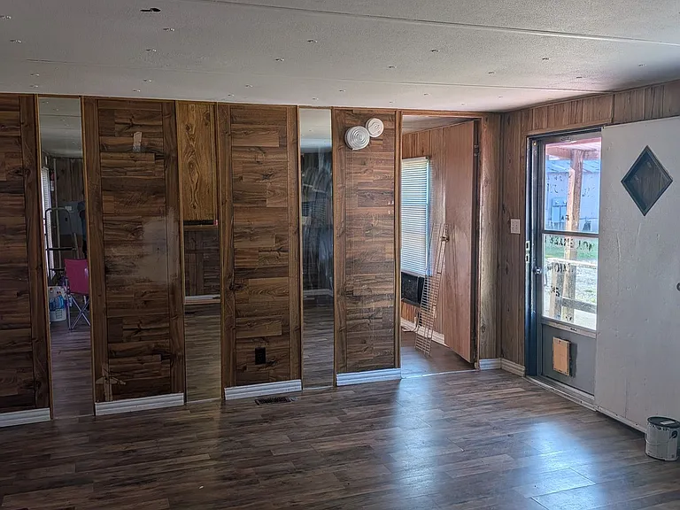 900 Stewart St #31 — Photo 11