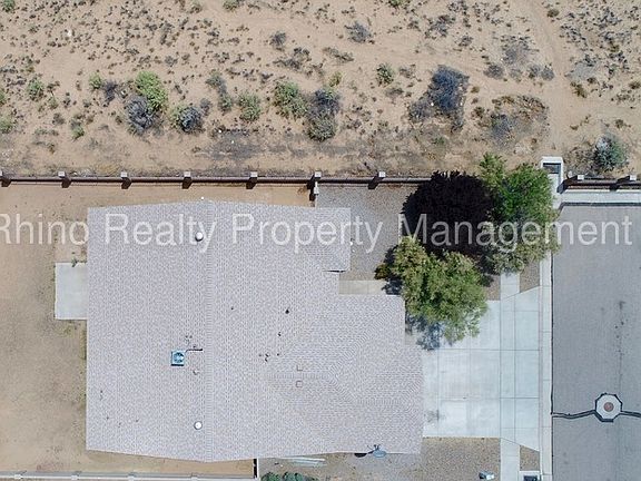 3rd image of 10404 Las Palmas St NW
