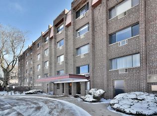 4623 N Chester Ave UNIT 110W, Chicago, IL