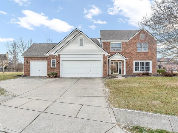 10743 Putnam Pl, Carmel, IN 46032