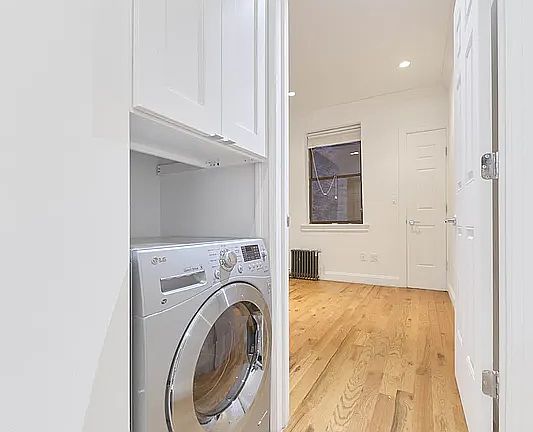 3rd image of 319 E 78th St APT 1A