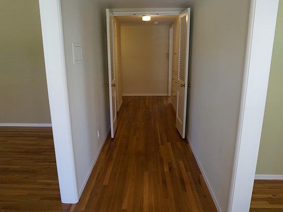 4th image of 803 N Monterey St