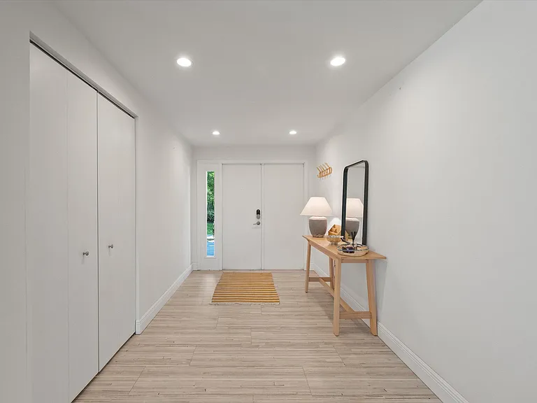 11355 Pond View Dr #D104 — Photo 7