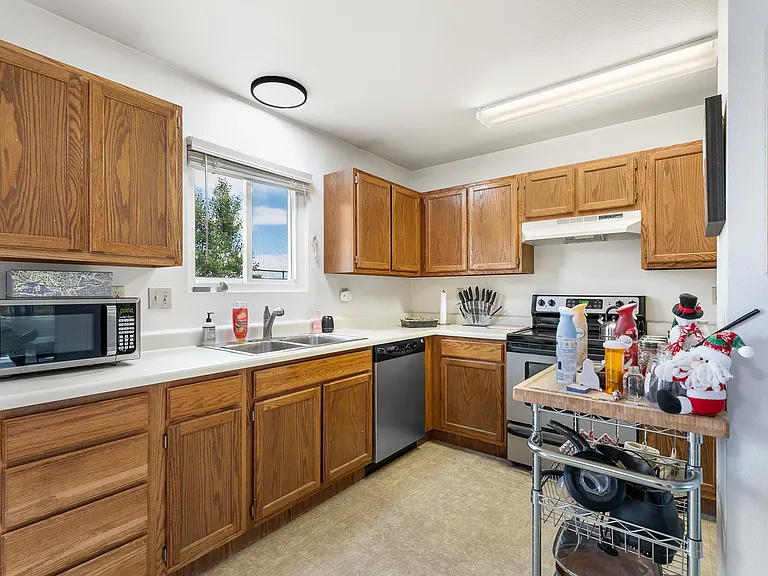 4850 Witches Hollow Ln — Photo 21