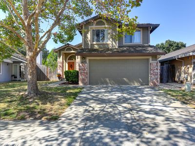 9070 Duovo Way, Elk Grove, CA, 95758