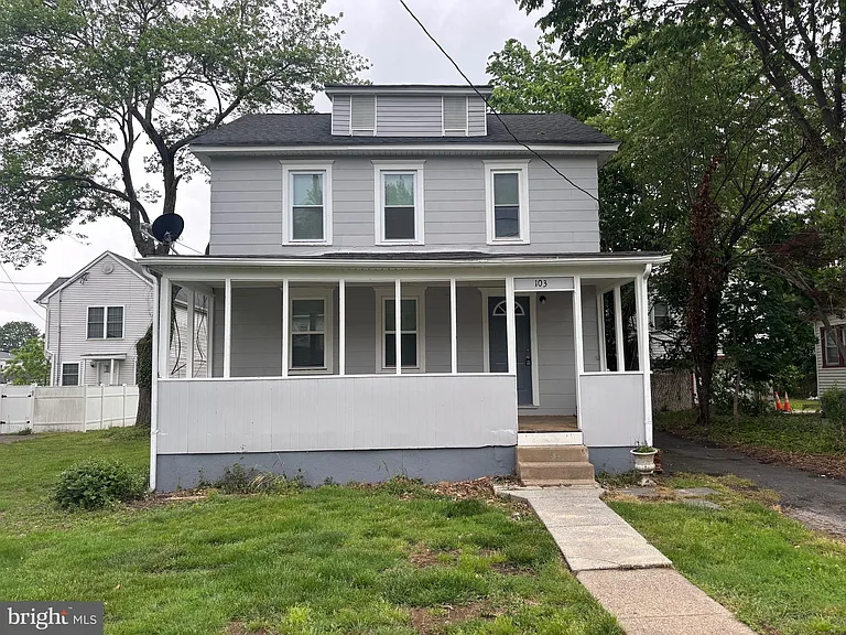 103 Pennsylvania Ave — Photo 1