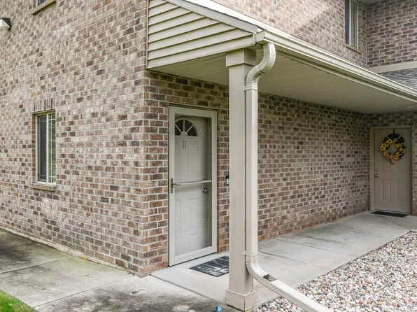 3333 N Casaloma Dr APT 11, Appleton, WI 54913