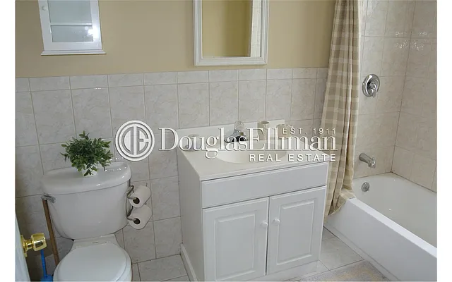 Rented by Douglas Elliman | media 18