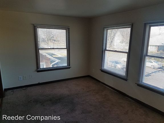 2nd image of 1201 Beacon St APT 10