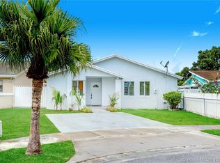 19354 SW 120th Ave, Miami, FL 33177