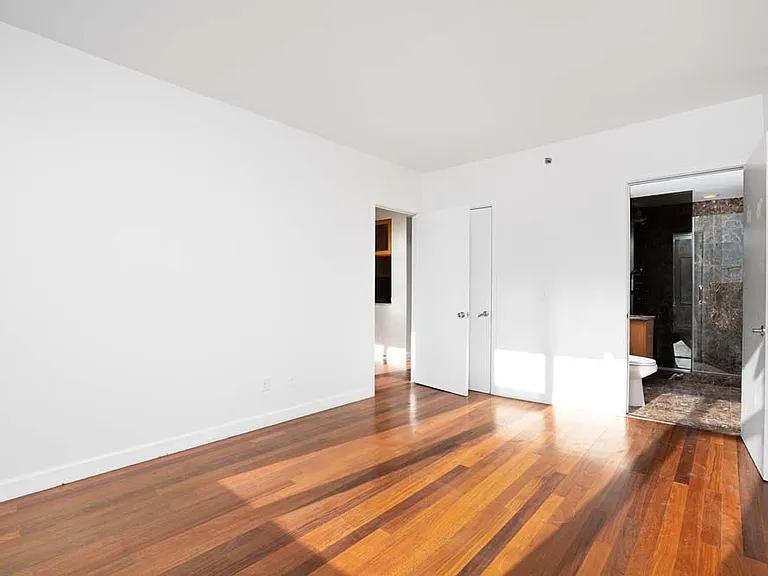 161 E 110th St #4K — Photo 7