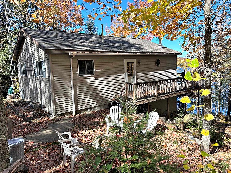 1st image of W16468 S Hilbert Dr