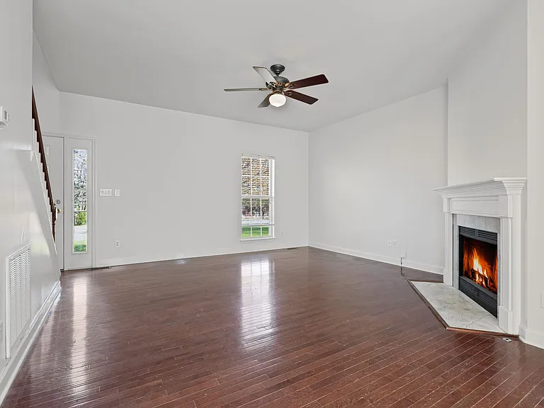 142 Big Ben Ct — Photo 8