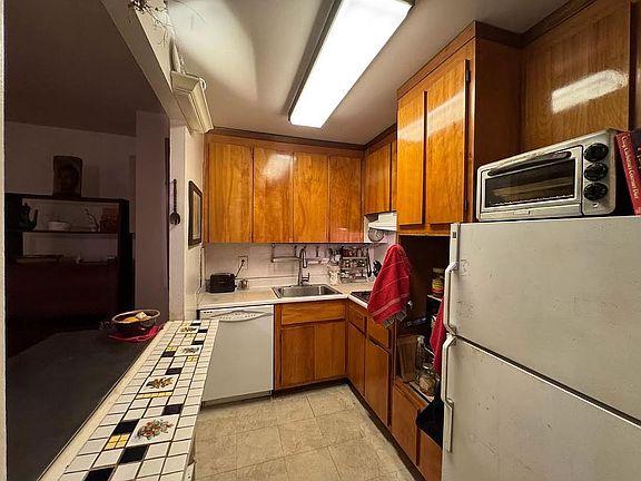 3rd image of 5240 39th Dr APT 4U