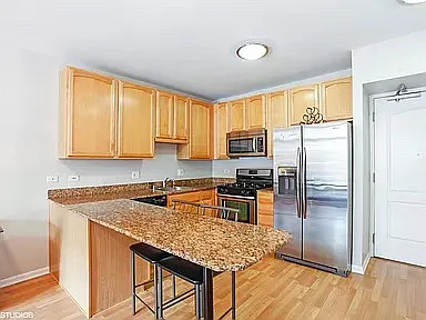 1 bed, 800 sqft, $2,500 — Photo 4