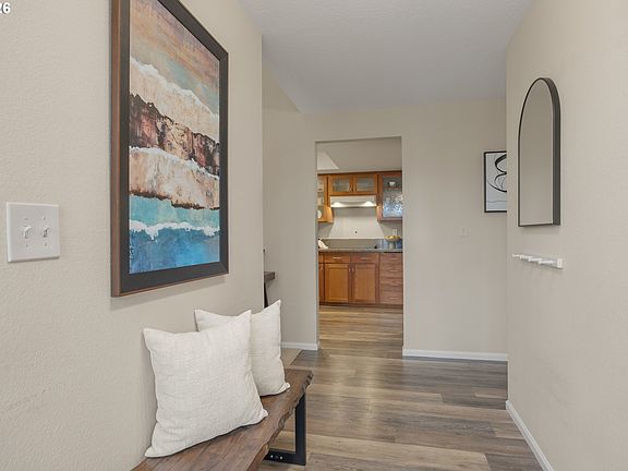 3rd image of 2094 Lake Isle Dr
