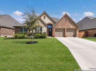 2624 Malboona Mews Dr, New Braunfels, TX 78132