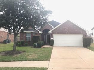 35 Palm Villas Dr, Manvel, TX 77578