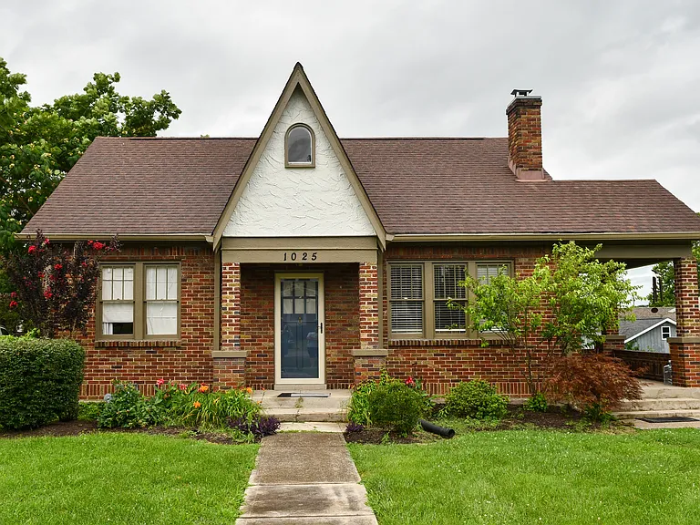 1025 Maynor St — Photo 1