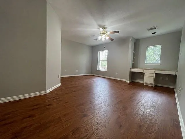 8519 Babbling Brook Ct — Photo 33