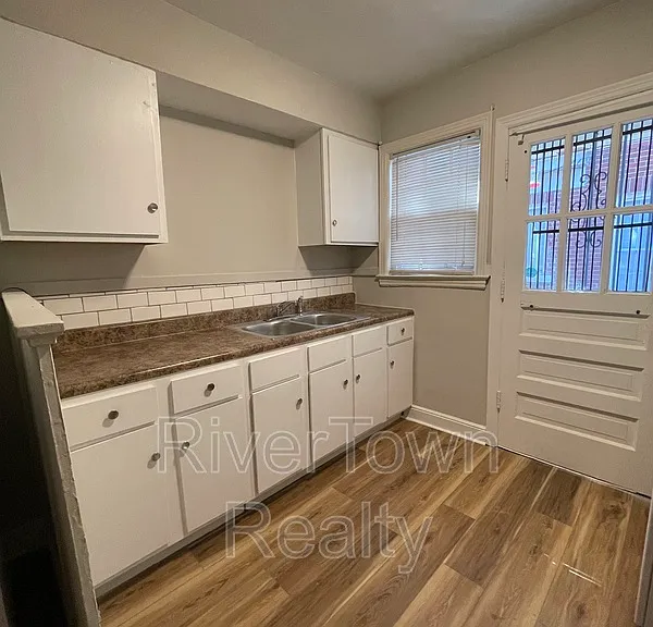 3583 Watauga Ave — Photo 4