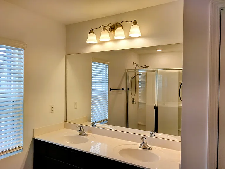 1111 Lossie Ln — Photo 18