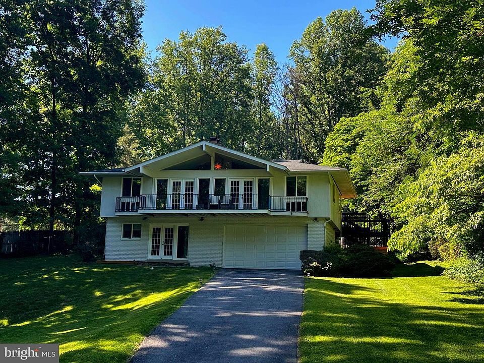 1st image of 6900 Heatherhill Rd