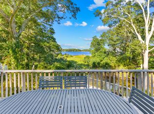 13 Sand Dollar Ln, Mashpee, MA 02649