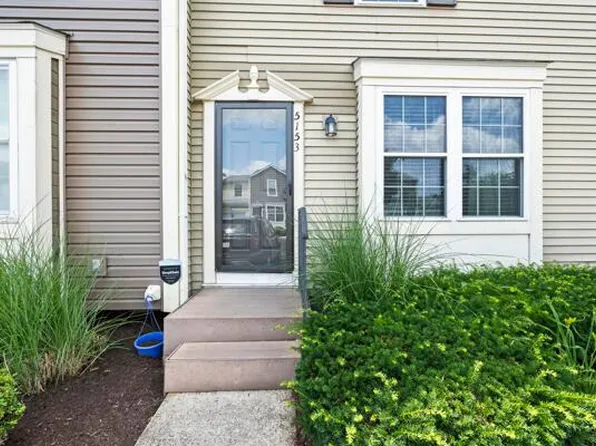 5153 Singleton Dr #44B, Hilliard, OH 43026