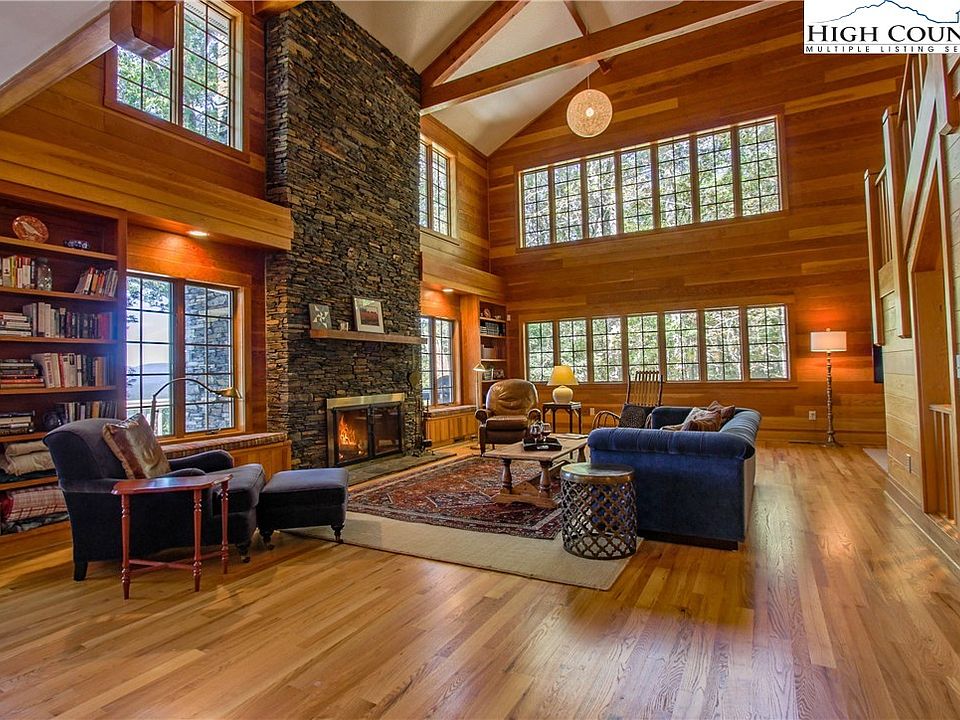 1st image of 353 Amberly Lane
