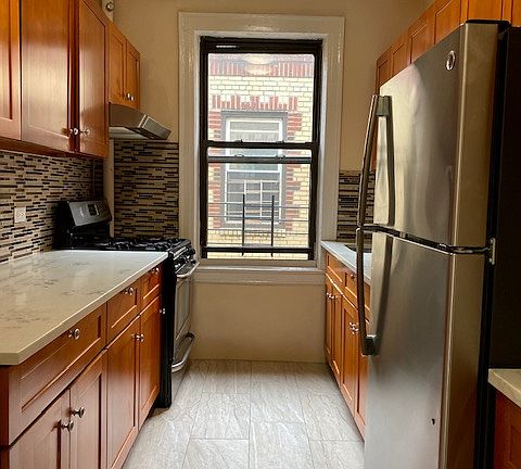 2nd image of 43-20 42nd St #3B