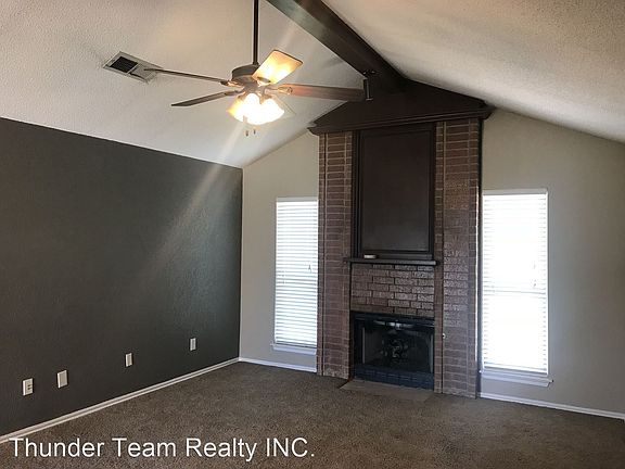 3rd image of 704 Little River Cir