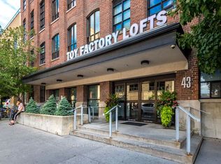 43 Hanna Ave Unit 718, Toronto, ON M6K 1X1