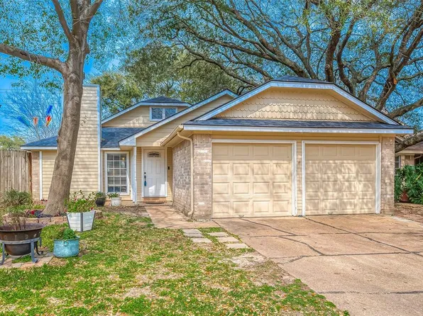 19410 Lake Hollow Lane, Houston, TX 77084