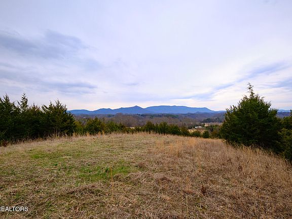 5th image of 1420 Swannsylvania Rd