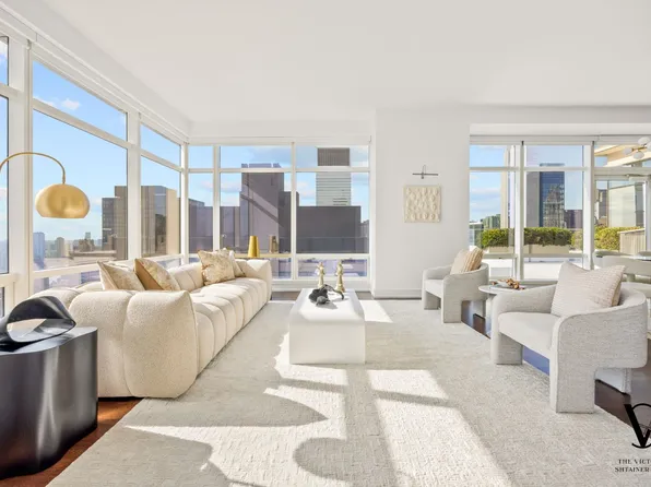 151 East 58th Street image 1 of 22