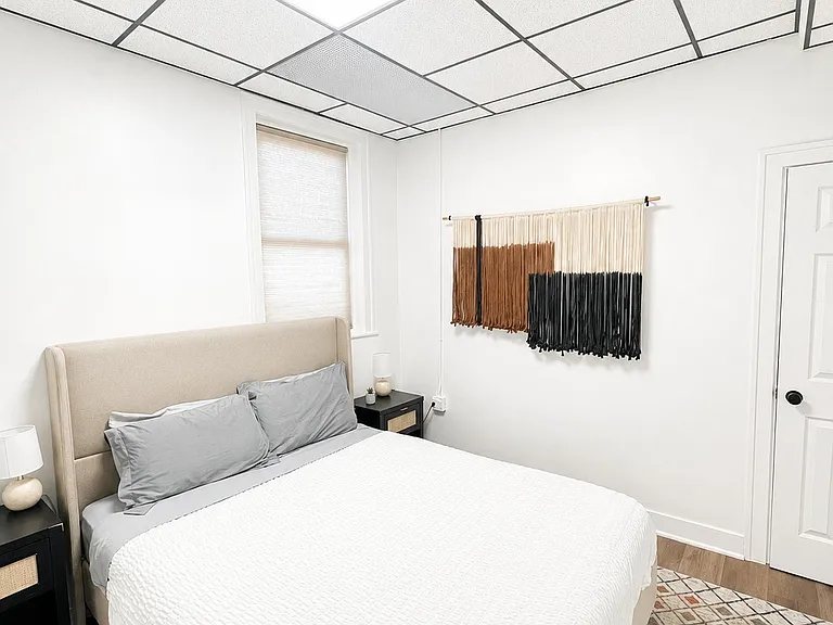 6439 N Hamilton Ave — Photo 7