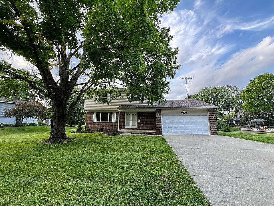 1st image of 1410 Wright Dr
