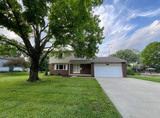 1410 Wright Dr, Newark, OH 43055