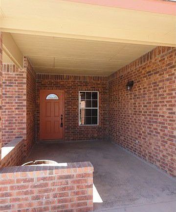 3rd image of 410 Cottonwood Dr