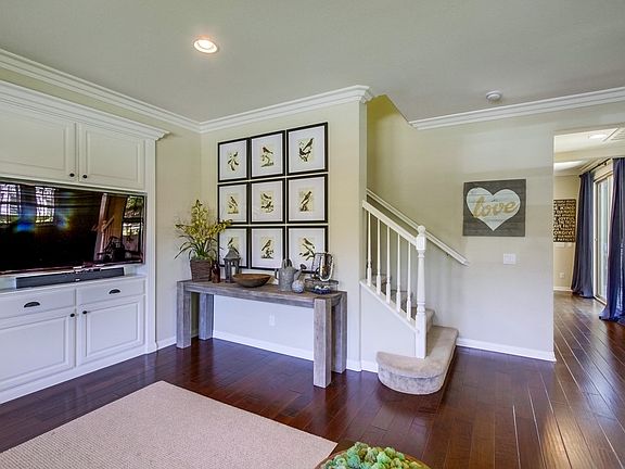 3rd image of 8509 Spreckels Ln