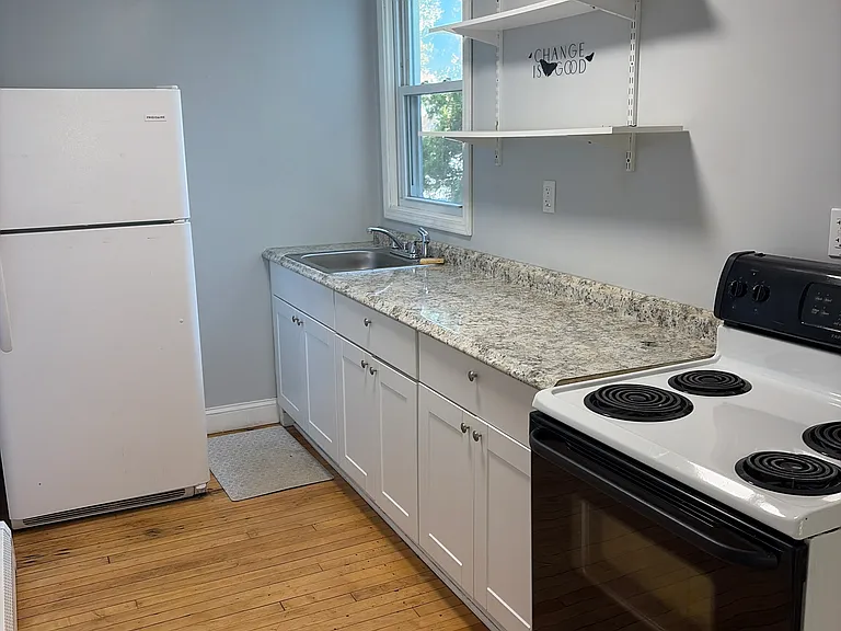 3 Simmons Ave #1 — Photo 4