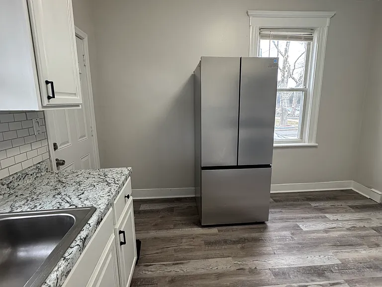 694 Amboy Ave #1 — Photo 10