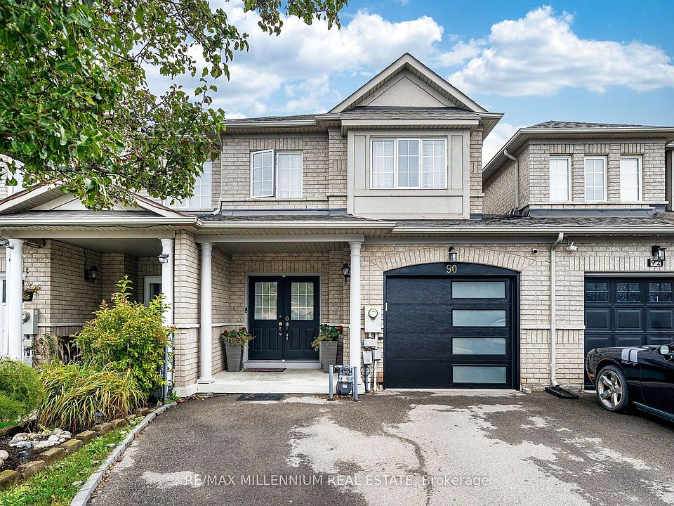 1st image of 90 Ronan Cres