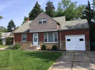 16021 Grant Ave, Maple Heights, OH 44137