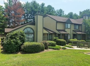 216 Walnut Ridge Dr, Forest, VA 24551