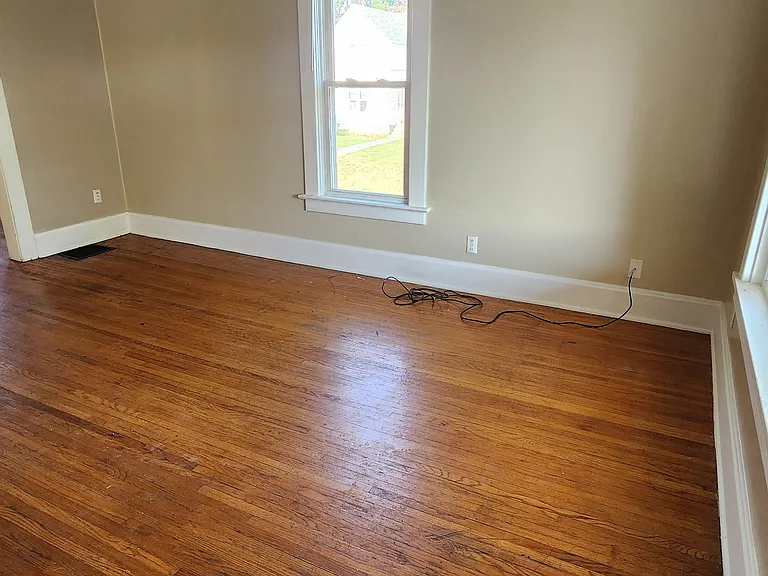 1206 S Galena Ave — Photo 19