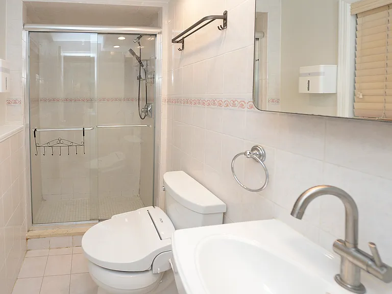 43 Union St #20 — Photo 22