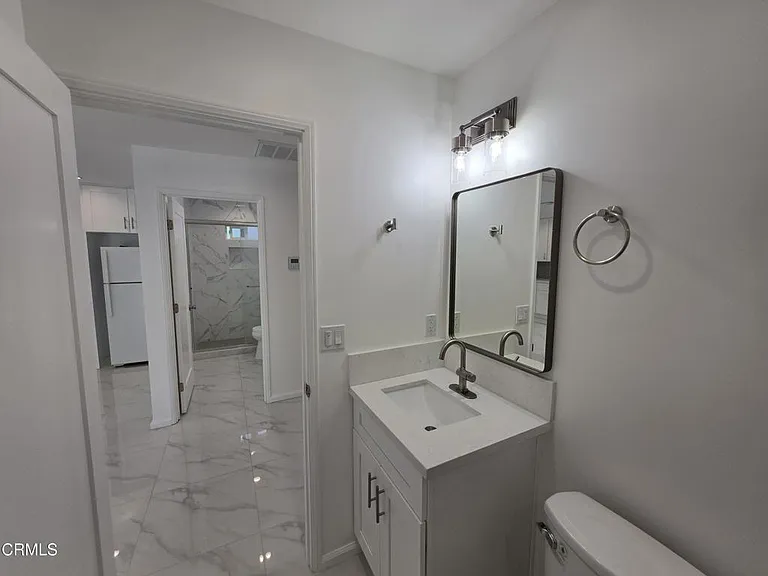 10926 Woodward Ave — Photo 11