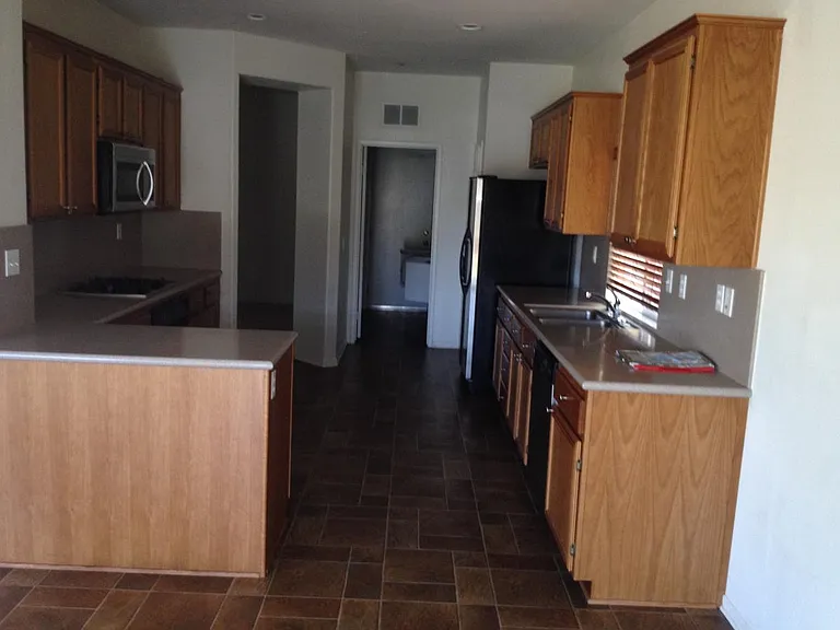 794 Avenida Abeja — Photo 9